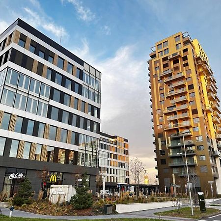 ברטיסלאבה Ein Park Apartment With Free Parking מראה חיצוני תמונה